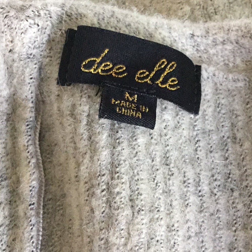 DEE ELLE LONG SLEEVE PULLOVER SWEATER - Picture 3 of 5